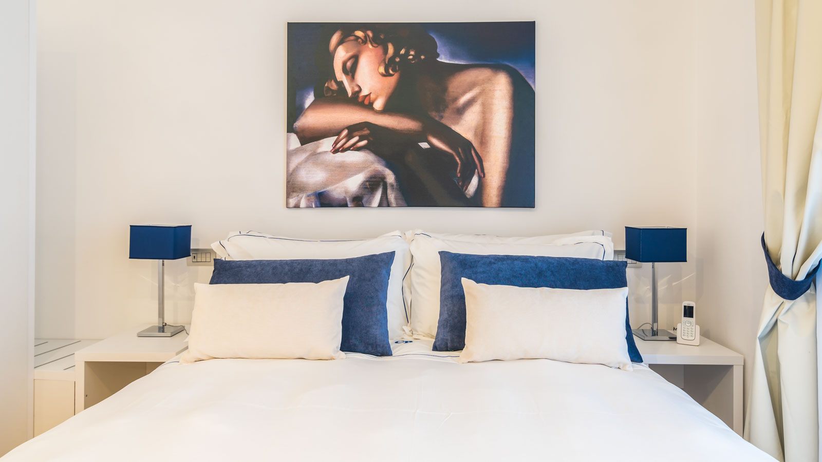 DEKI Relais - Gallery 25