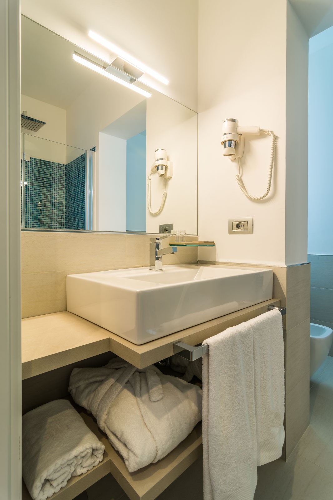 DEKI Relais - Gallery 28